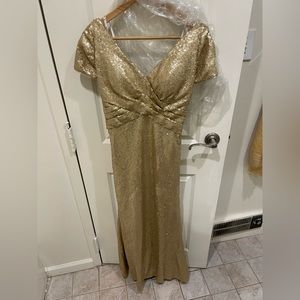 Gold sequin bridesmaid dress- Size 10/4